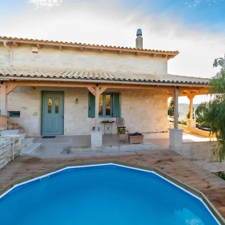 Vitsilias Under The Cretan Sky Villa *
