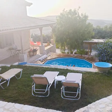 Villa Vitsilias Under The Cretan Sky *